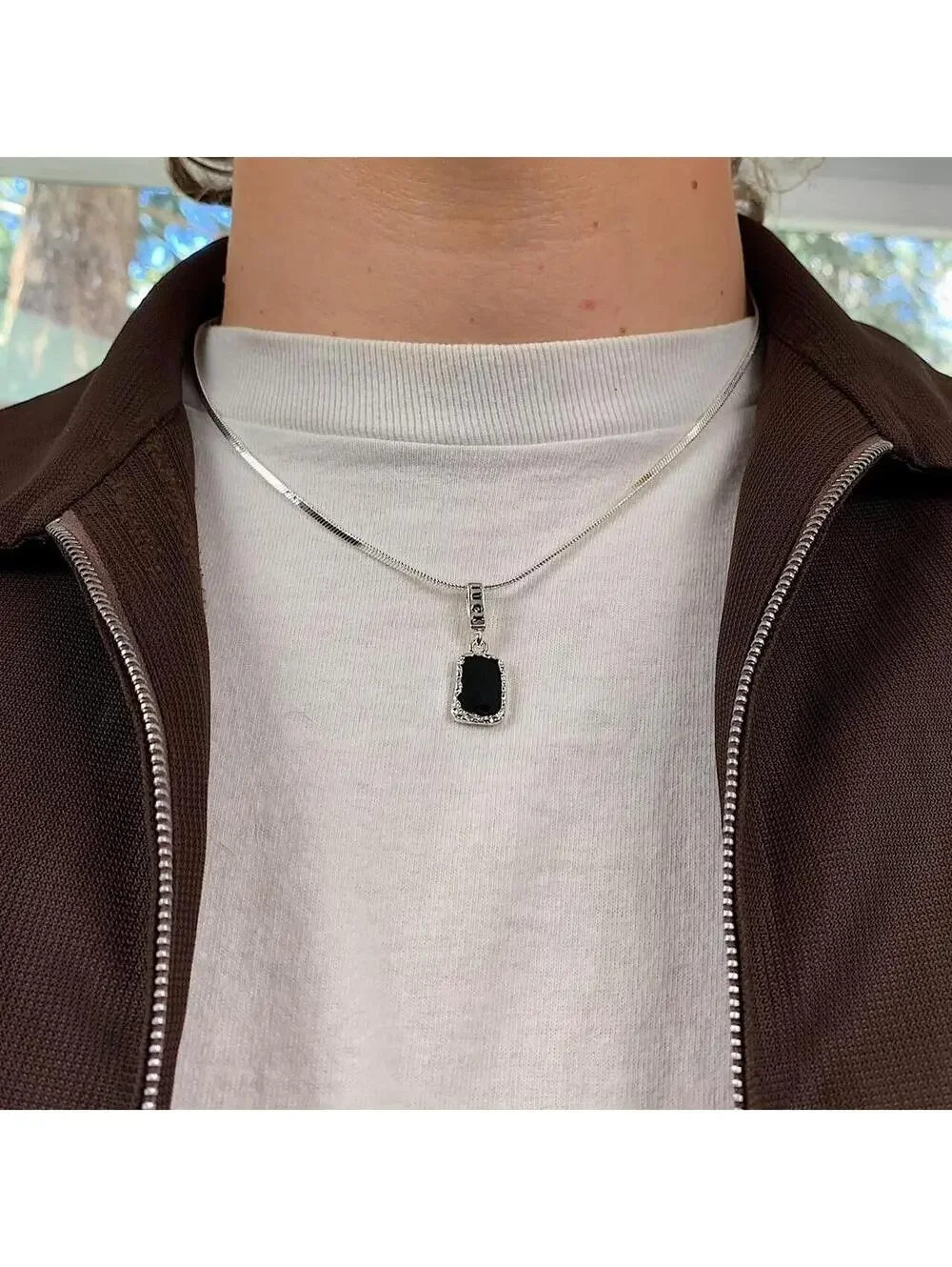 Y2k style Silver Rope Chain jewel pendant necklace. Chain is unisex. 17.5-19.5